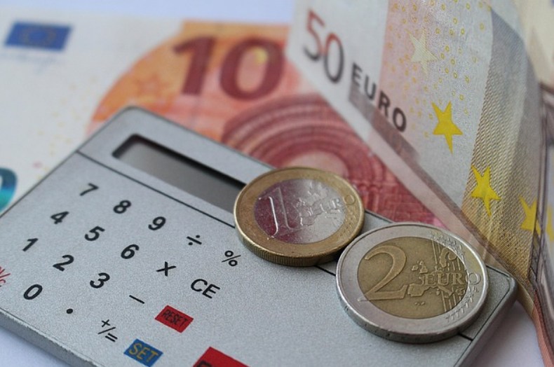 The Advantages of Hiring a Bookkeeper in Geelong