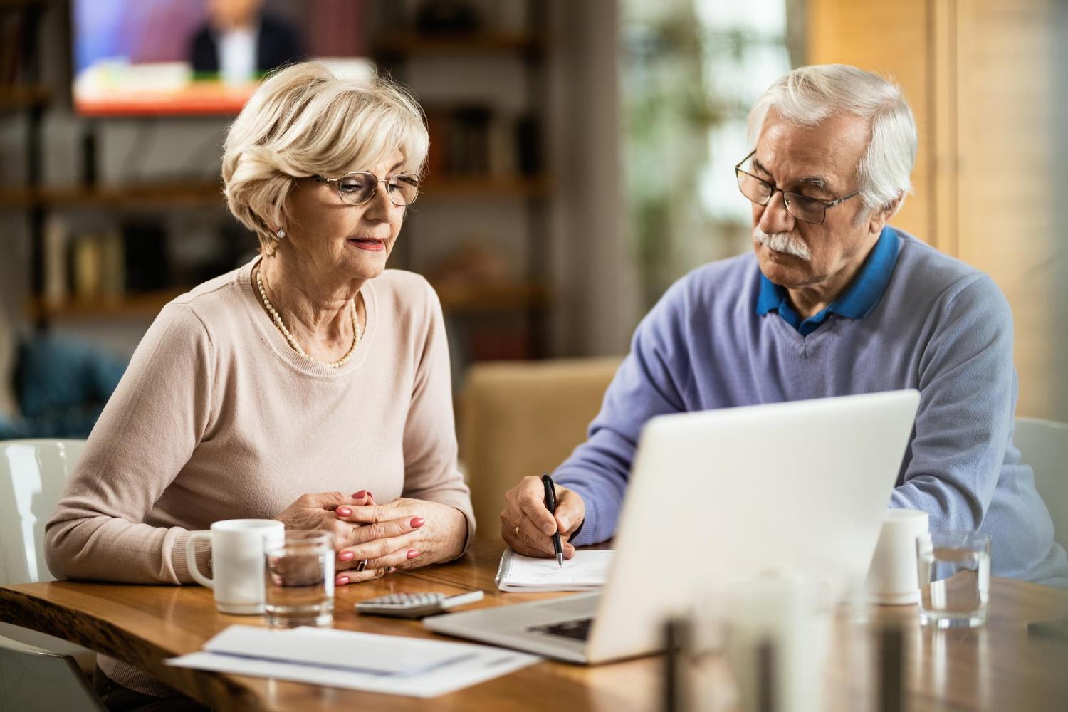 Retirement Financial Advice: Steps to Maximize Your Savings Before You Retire